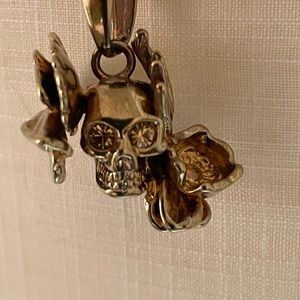 Alexander McQueen Skull With Flowers Necklace